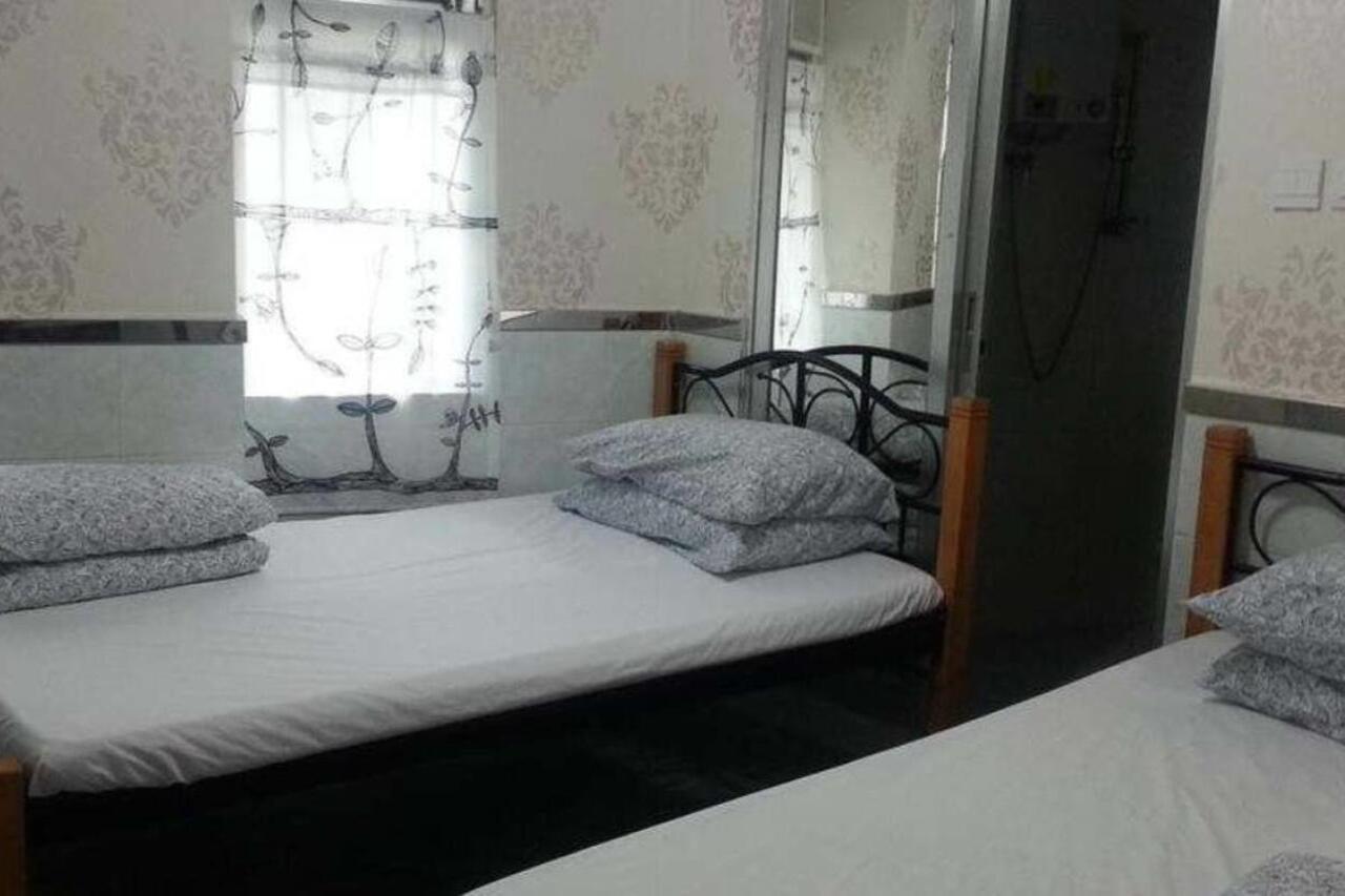 K & B Hostel Гонконг Экстерьер фото