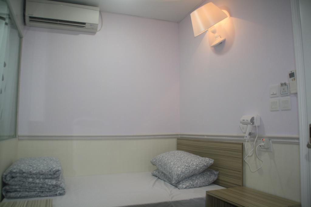 K & B Hostel Гонконг Номер фото