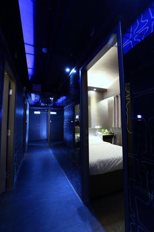 K & B Hostel Гонконг Экстерьер фото