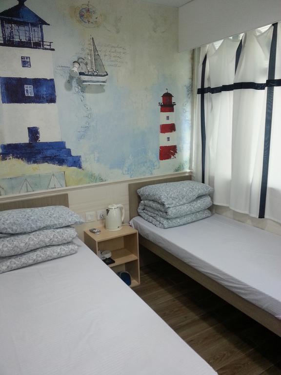 K & B Hostel Гонконг Экстерьер фото